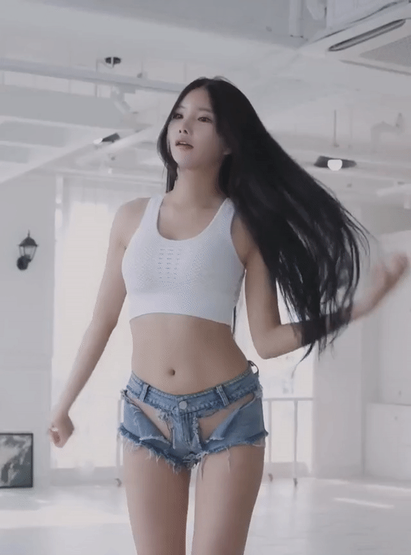포켓걸스 연지 찢어진 핫청팬츠.gif 