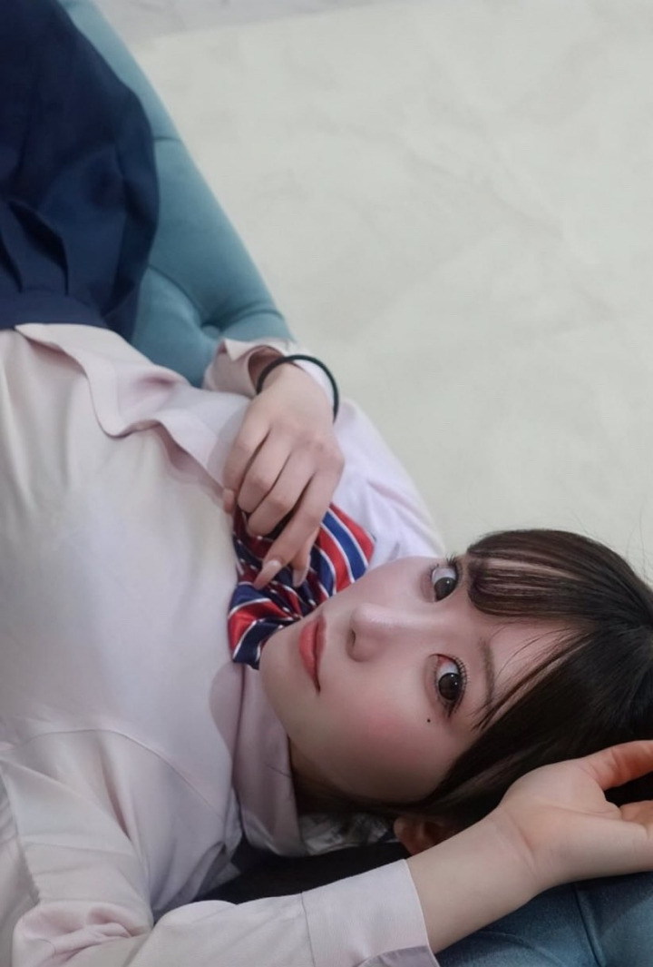 이쁘고 몸매 좋고 눈빛 개쩌는 AV 배우.jpg 