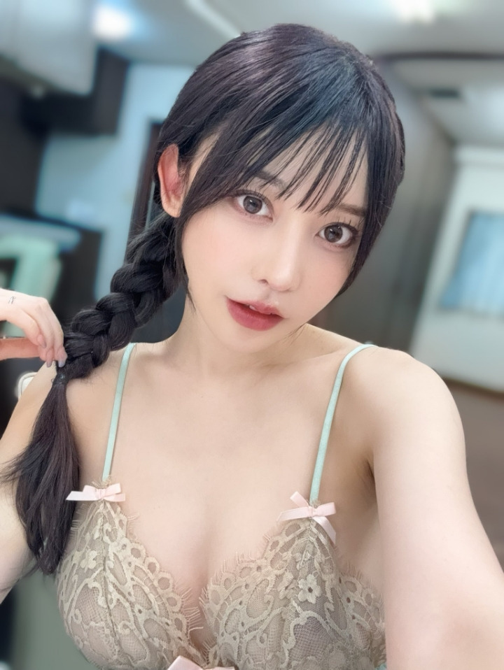 외모 색기 1티어 AV 배우.jpg 