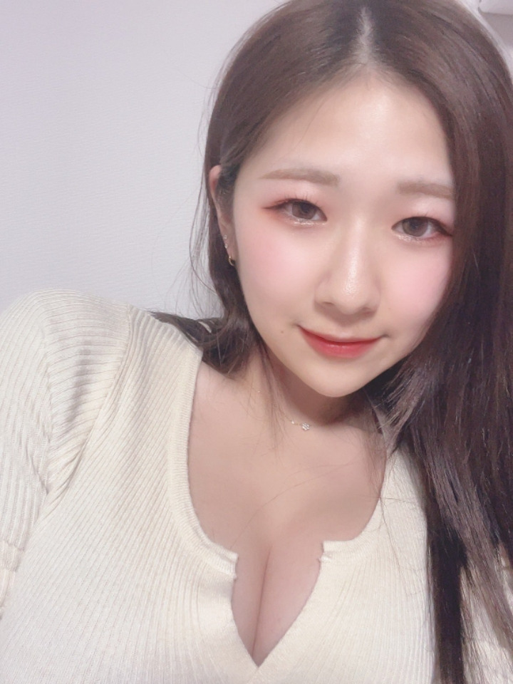 피지컬 좋은 신인 AV 배우.jpg 