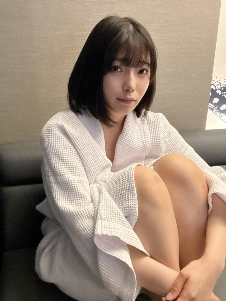 요즘 사람들이 진짜 모르는 몸매 색기 1티어 AV 배우.jpg