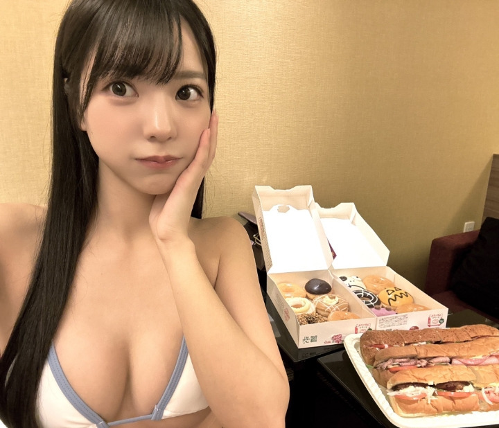 청순한 분위기가 있는 AV 배우.jpg