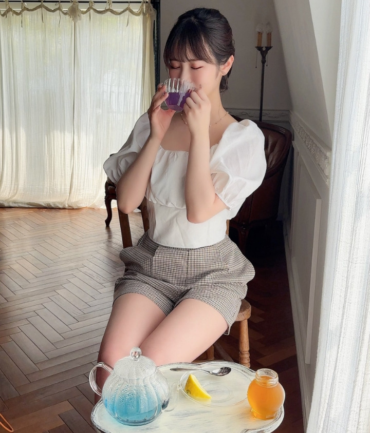 더 예뻐지고 몸매도 좋은 AV 배우.jpg 