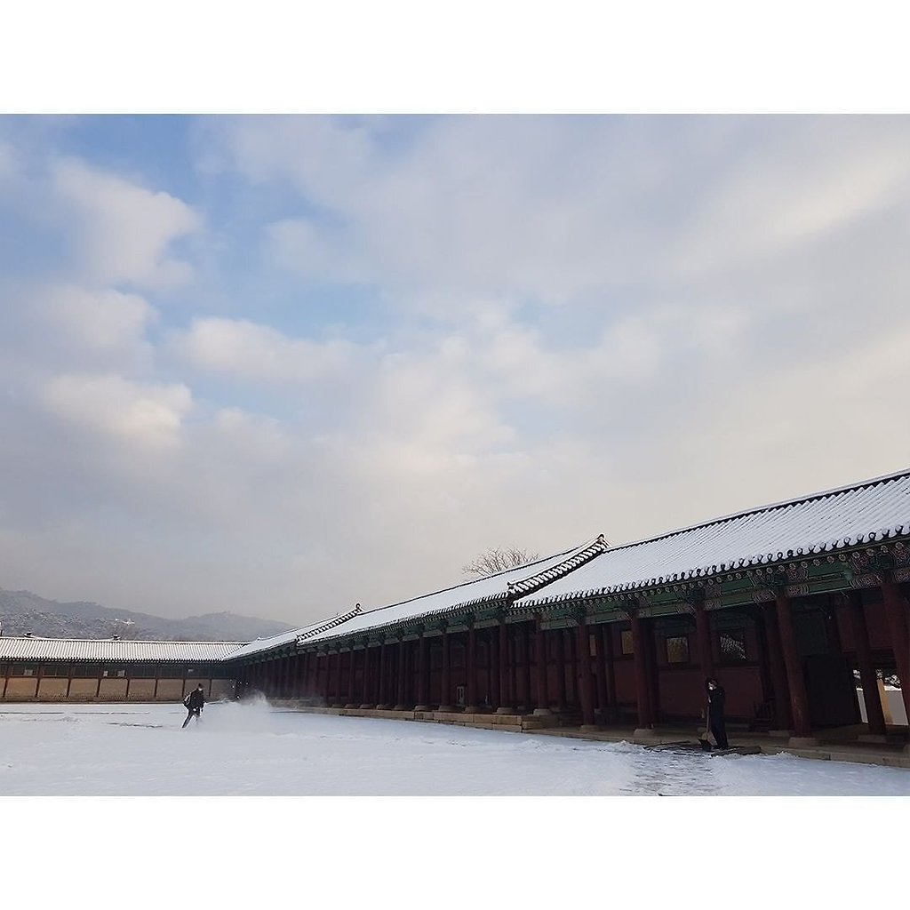 함박눈 품은 경복궁 - 꾸르