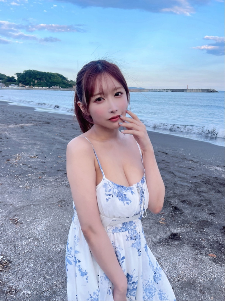 요즘 포텐 터져서 얼굴이 더 이뻐지고 몸매 1티어 AV 배우.jpg 