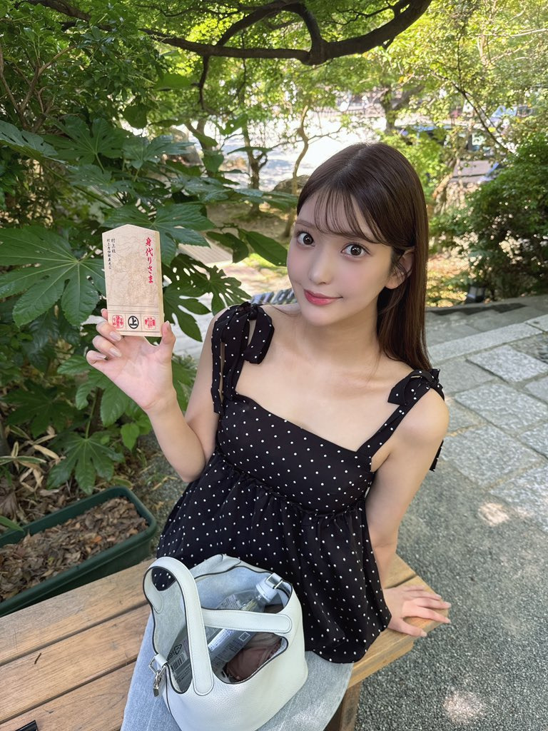 장신 슬랜더 AV배우 쿠라키 하나.jpg 