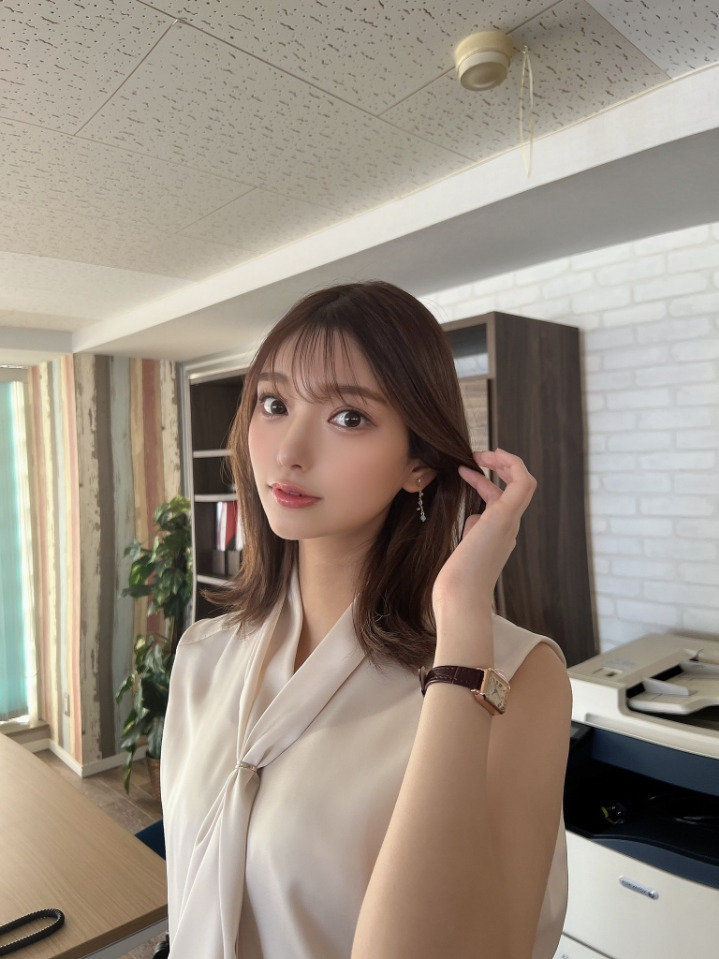 2024년 데뷔한 초신성 AV 배우들.jpg 