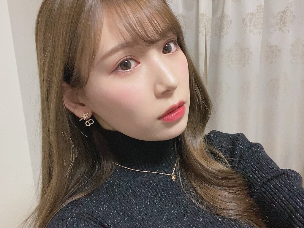 아카리 츠무기.jpgif 아카리 츠무기 - 