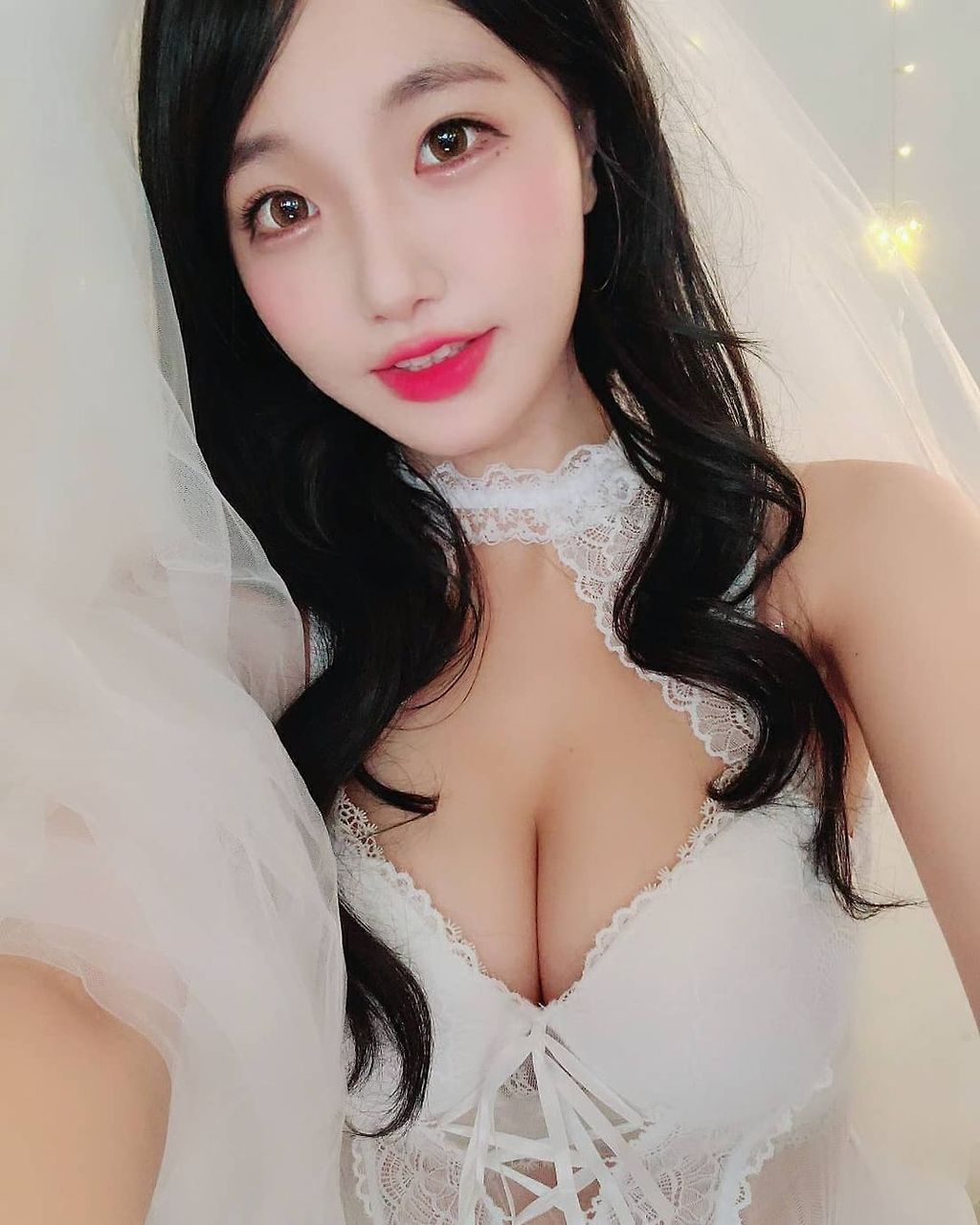 매력적인 스트리머 수련수련.jpg 매력적인 스트리머 수련수련 - 