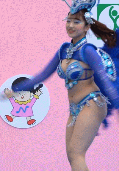 경쾌하게 흔들어주는 일본 쌈바 누나 