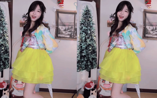 한복 입은 수련수련.gif 