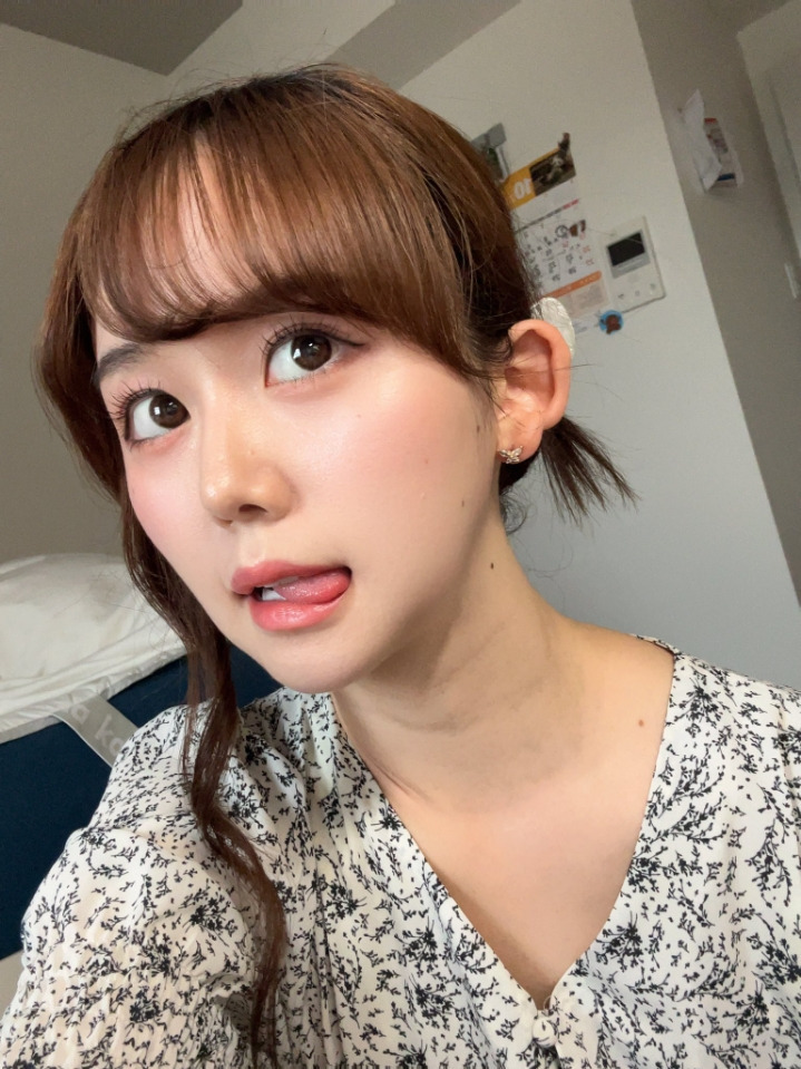 2024년 데뷔한 초신성 AV 배우들.jpg 