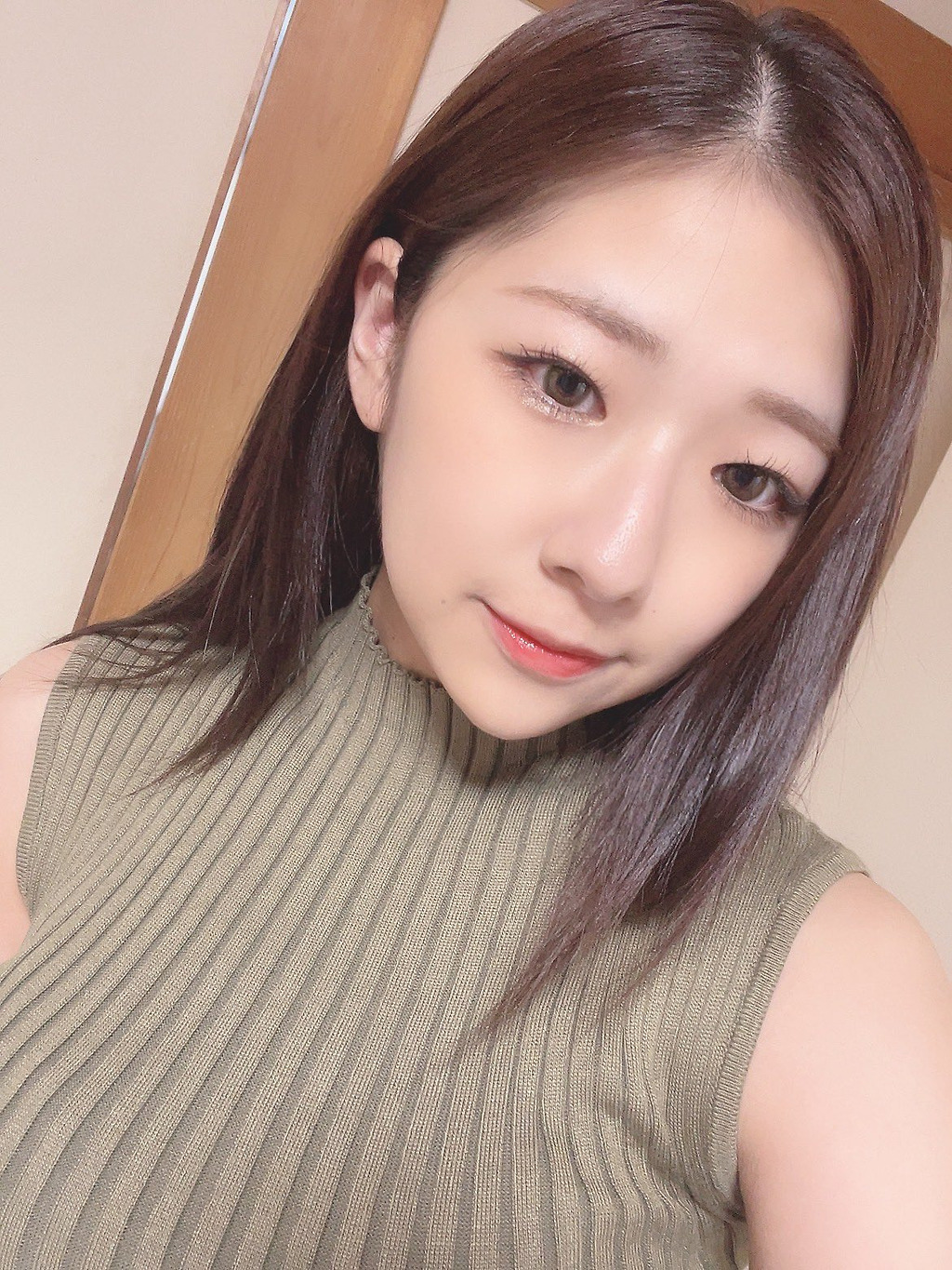 베이글 AV배우 나나하라 사유.jpg