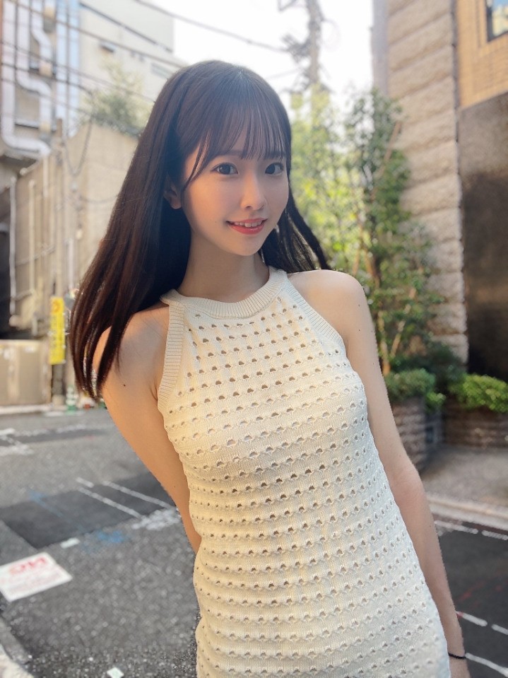 요즘 fc2에서 넘어와서 대박 성공한 AV 신인 배우.jpg 