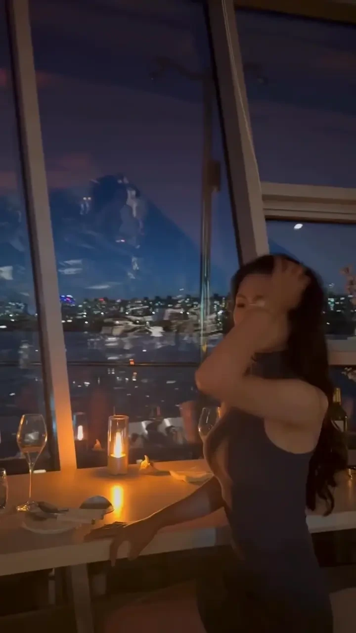 군필 모델 누나.jpgif