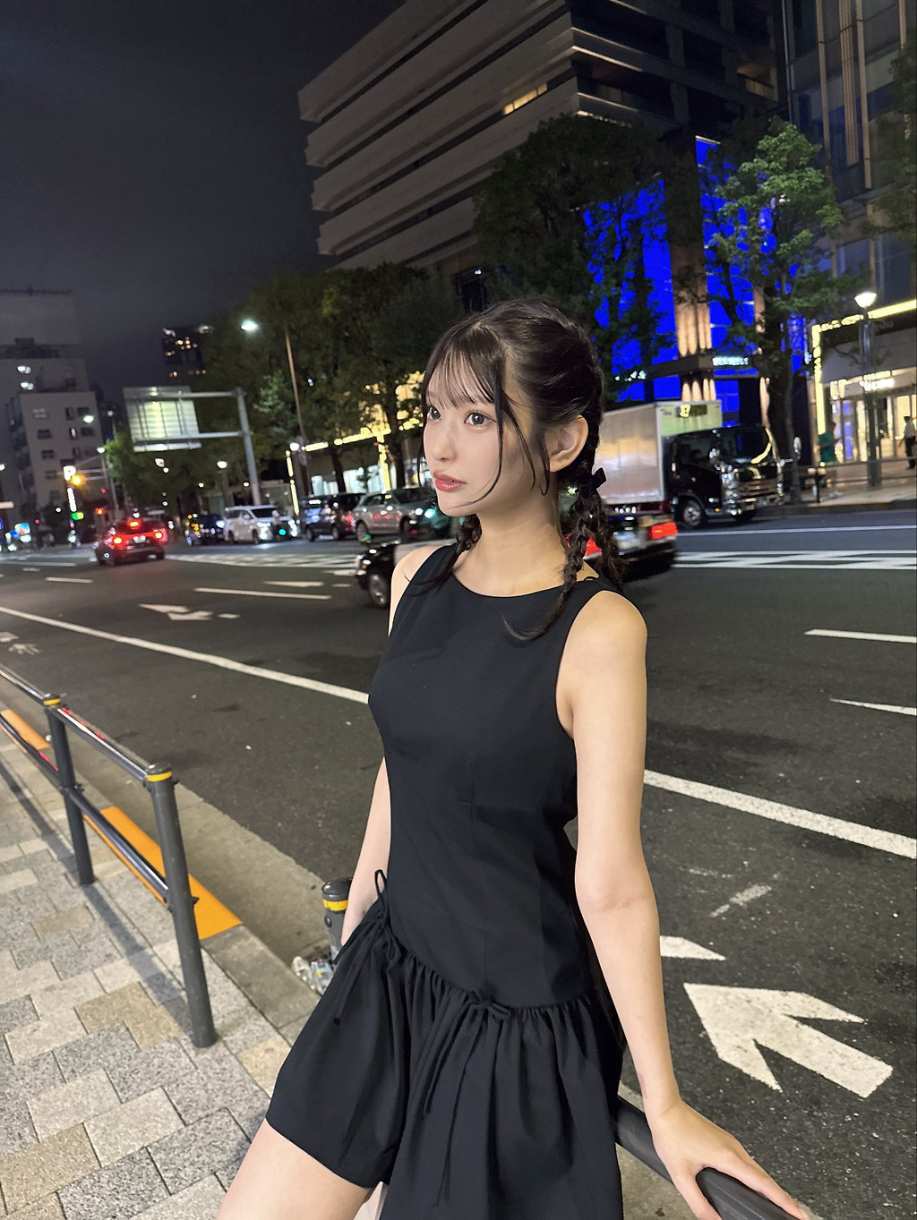 장신 슬랜더 AV배우 쿠라키 하나.jpg 