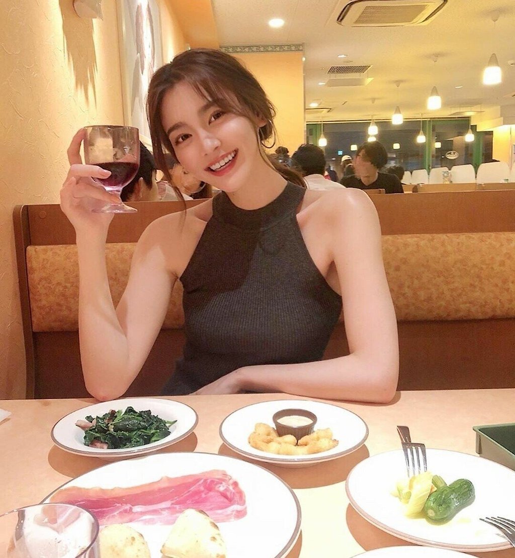 시원시원한 일본 모델 누나.jpg 시원시원한 일본 모델 누나 - 