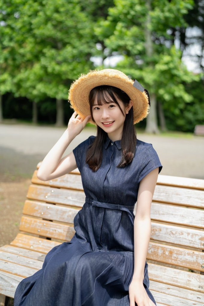 요즘 fc2에서 넘어와서 대박 성공한 AV 신인 배우.jpg 