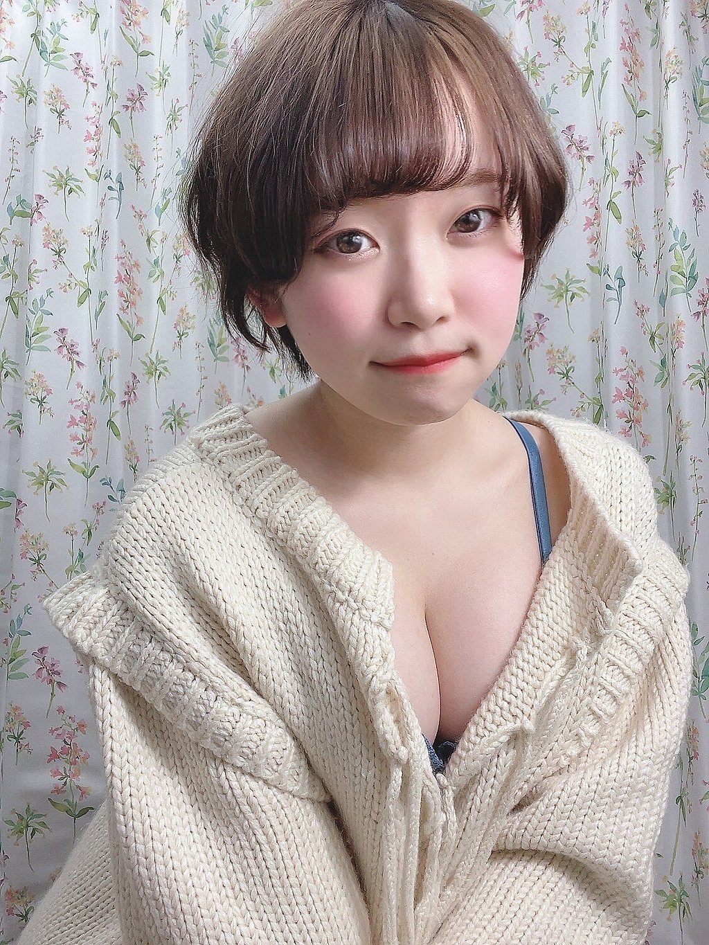 김슬기 닮은 카노유라