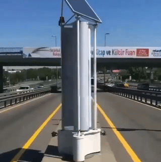 도로 위의 풍력발전 - 꾸르