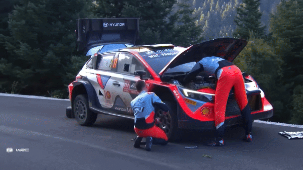 2024-WRC-R10-Acropolis7.gif