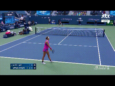 [2세트 HL] 오사카 나오미 vs 빅토리아 아자렌카_20200915_164908.gif