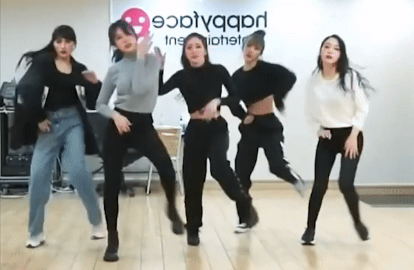 ezgif.com-video-to-gif (1).gif