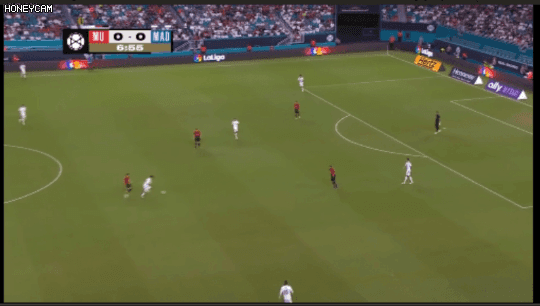 페레이라 압박 실패 수정본1.gif