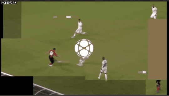 다르미안 전방패스 수정.gif