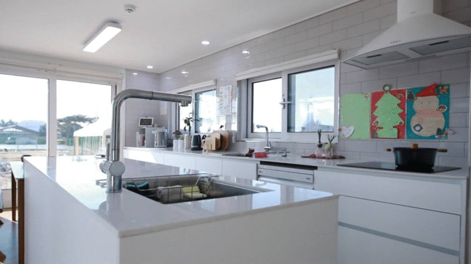 강원도 춘천시 율문리_완공사례_공간제작소_2.gif