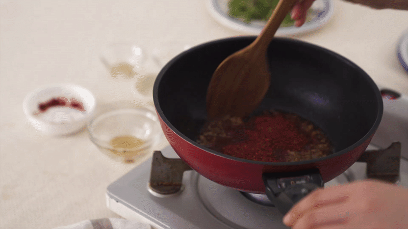 ezgif.com-video-to-gif (6).gif