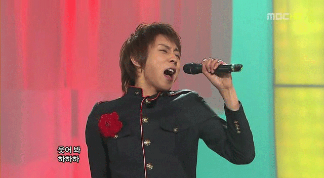 2009 MBC 쇼음악중심 출연.gif