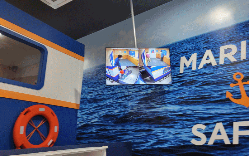 anigif20도 기운 선박.gif