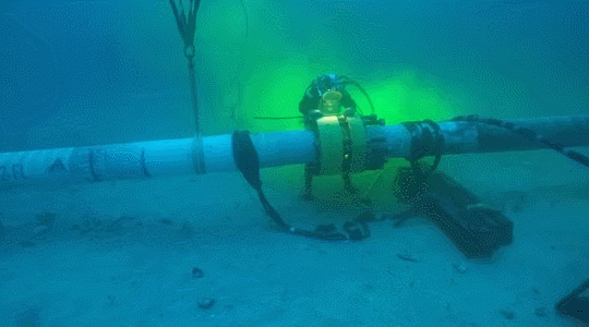 해저케이블 작업gif.gif