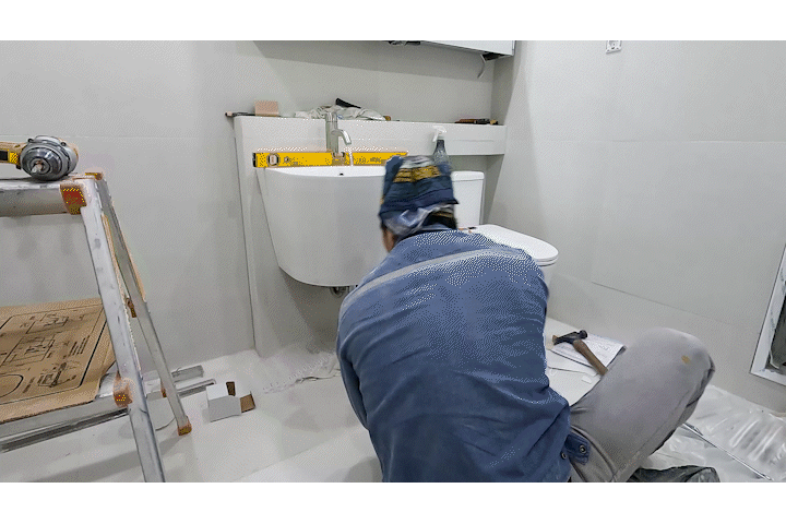 천장재 비닐제거 GIF.gif