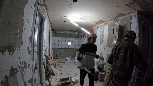 타일 후 청소 GIF.gif