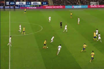 유벤투스 첫 골.gif