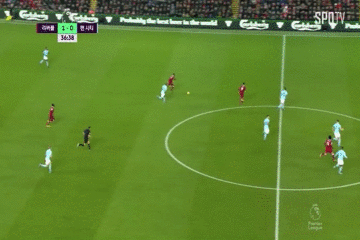 살라 역습.gif