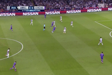 호날두 득점.gif