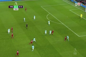 체임벌린 측면 공격1.gif