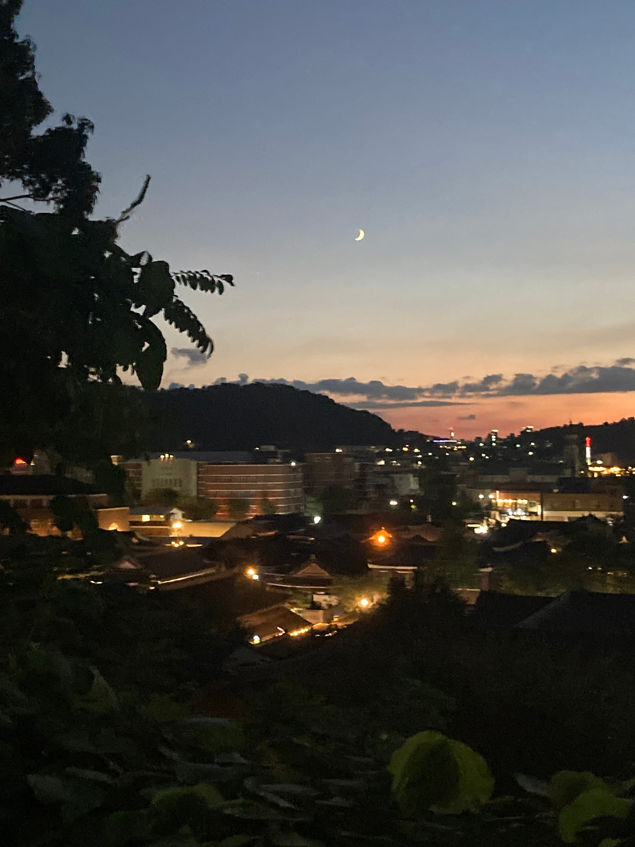 전주 한옥마을 야경.jpg