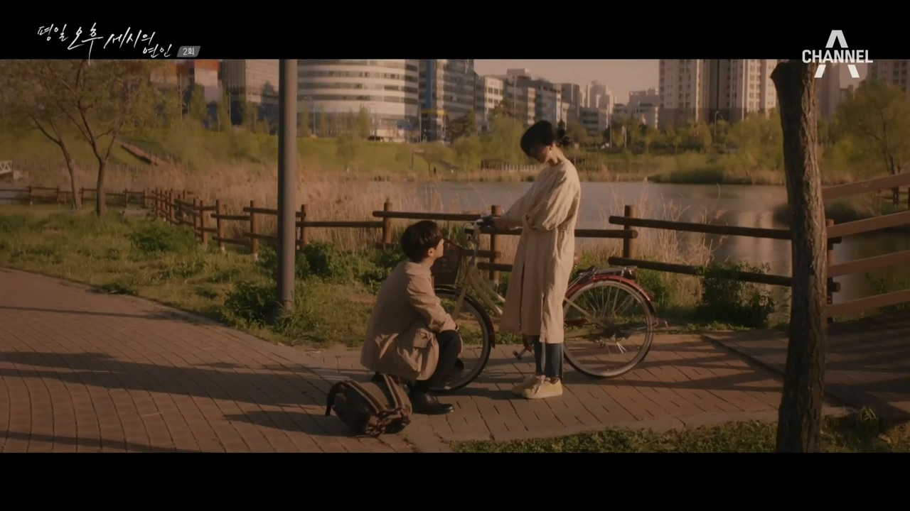 평일 오후 세시의 연인.E02.190706.720p-NEXT.mp4_20190707_113935.776.jpg