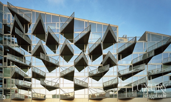 아방가르드 건축.jpg