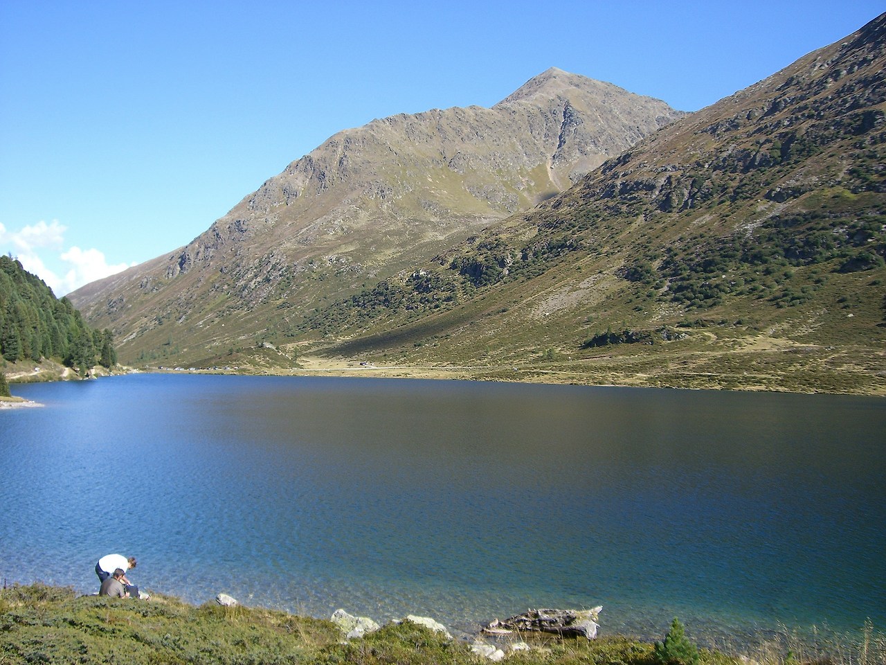 lake08.jpg