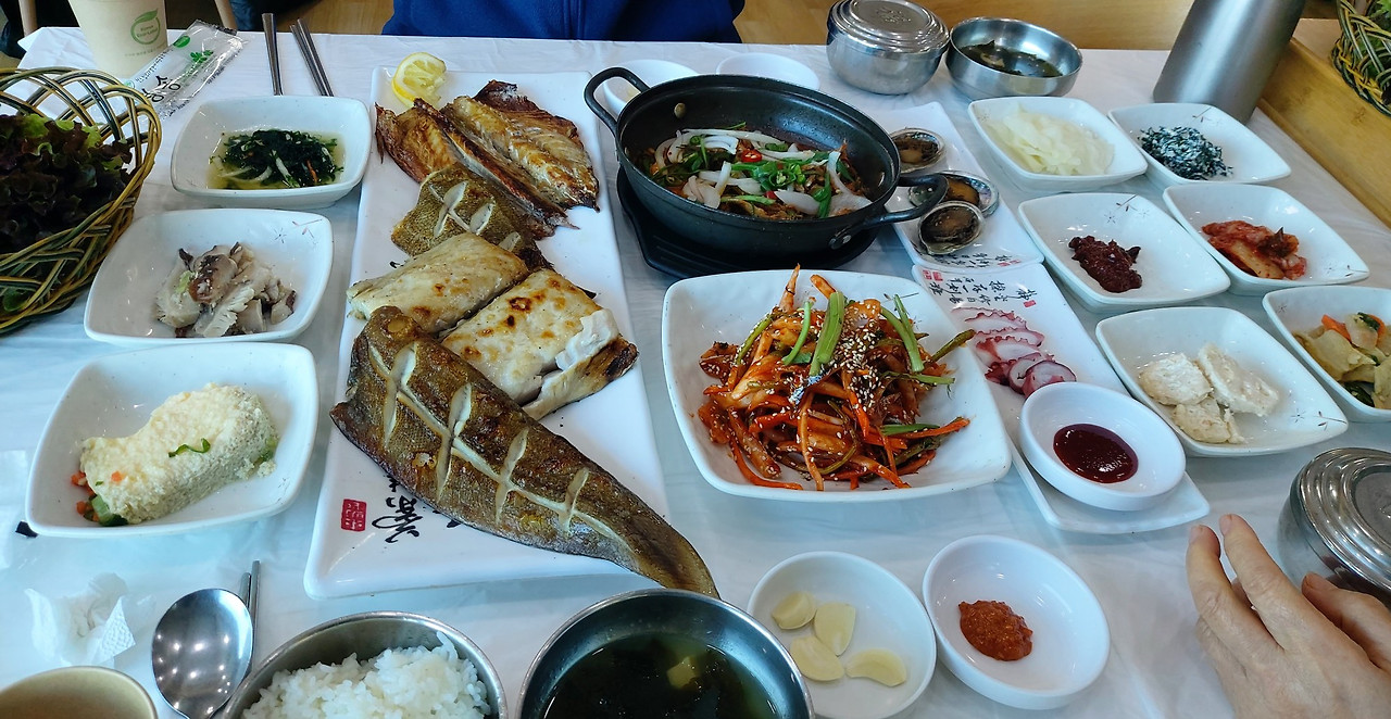 남해가 보이는 뷰맛집 풍운정, 생선구이 대박