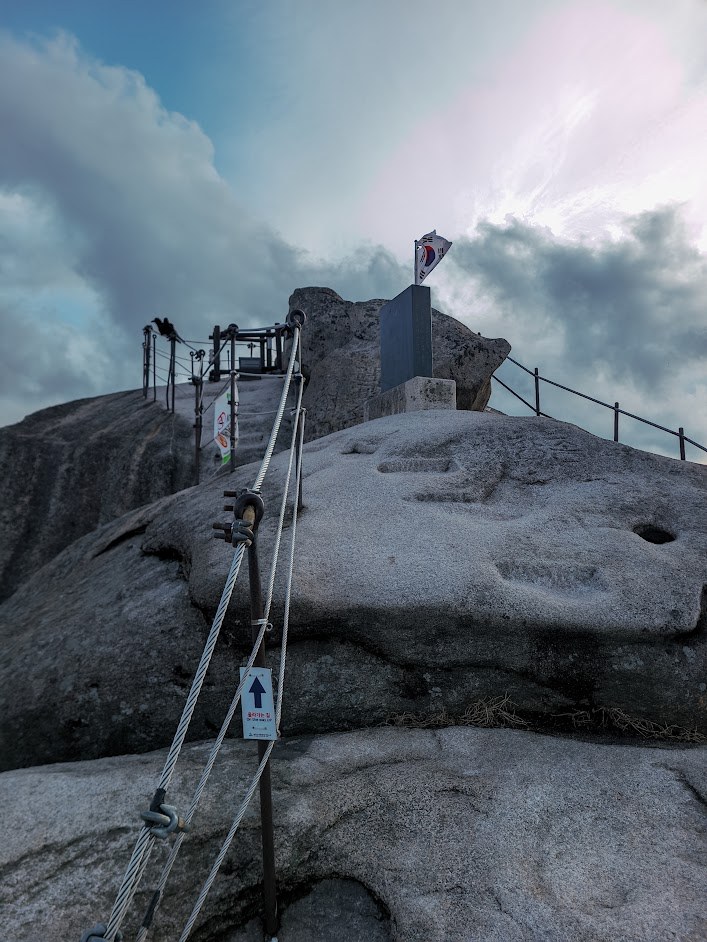 북한산 원효봉부터 백운대까지 꽃길과 눈길4-1.jpg
