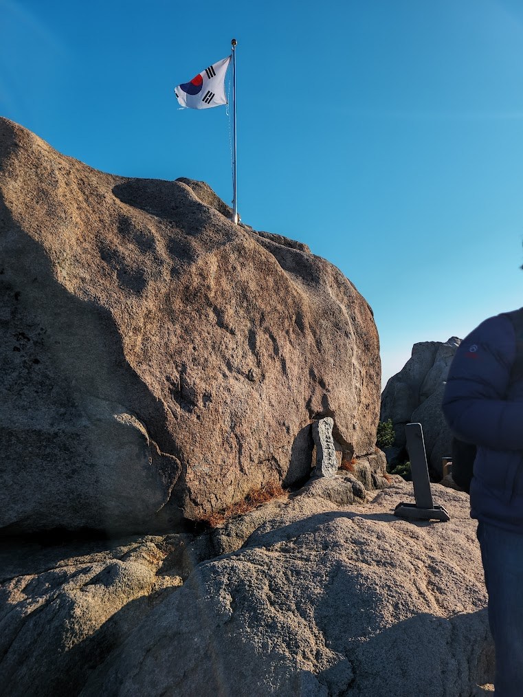 낙엽이 가득한 수락산3.jpg