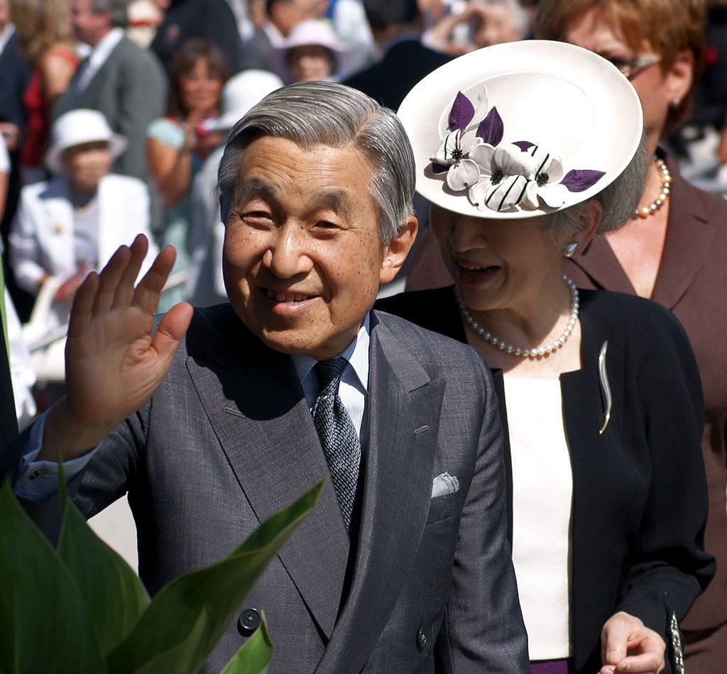 1024px-Akihito_090710-1600a.jpg