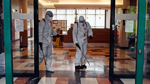 3 노인시설 방역.jpg