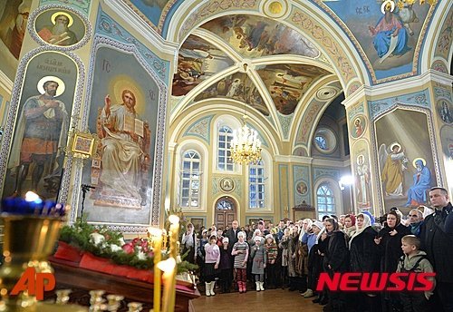 동방 정교회 성탄예배.jpg